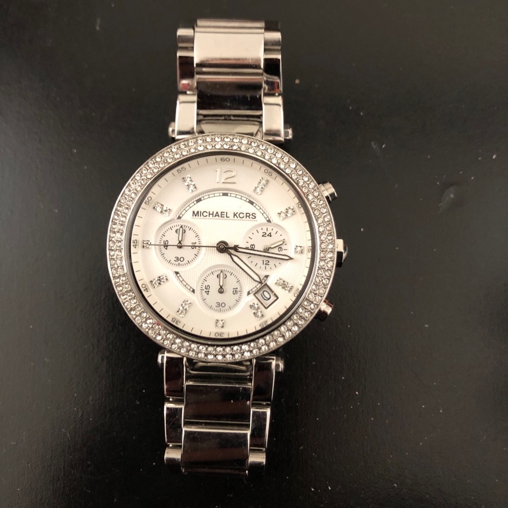 MICHAEL KORS SILVER WATCH